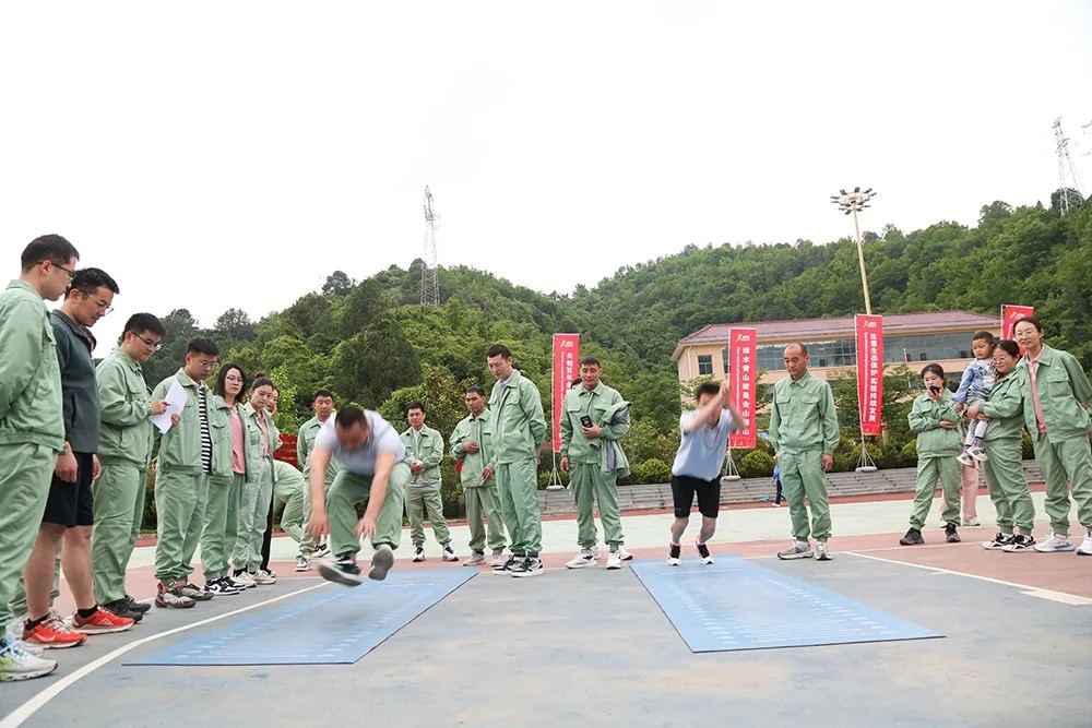 202405101715323837975637.jpg 640.webp (36).jpg